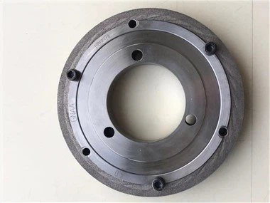 Расколотое шлифовальное колесо